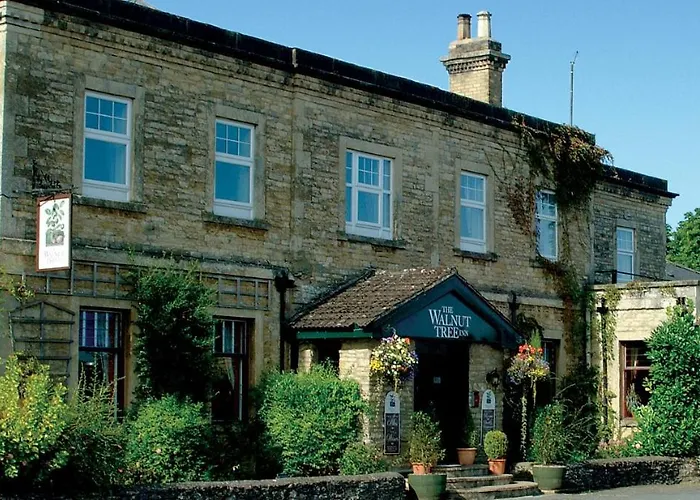 The Walnut Tree Inn
